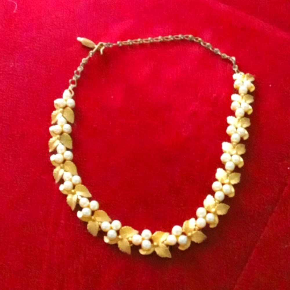 ❤️GORGEOUS!/ HOLY LEAVES CHOCKER NECKLACE 💚